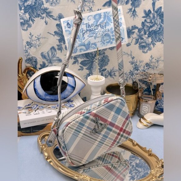 🆕 VIVIENNE WESTWOOD 🧿 NWOT Anna Camera Bag, Red/Blue Madras Check - AUTHENTIC - Picture 2 of 14